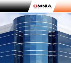 Film de protection solaire réfléchissant foncé Omnia Blue 20 